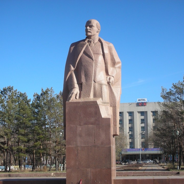 Redstone Lenin statue in Karaganda city center, Kazakhstan